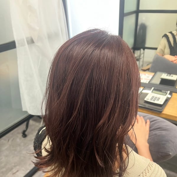 レイヤーロンググレーベージュくびれミディアムコーラルブラウン