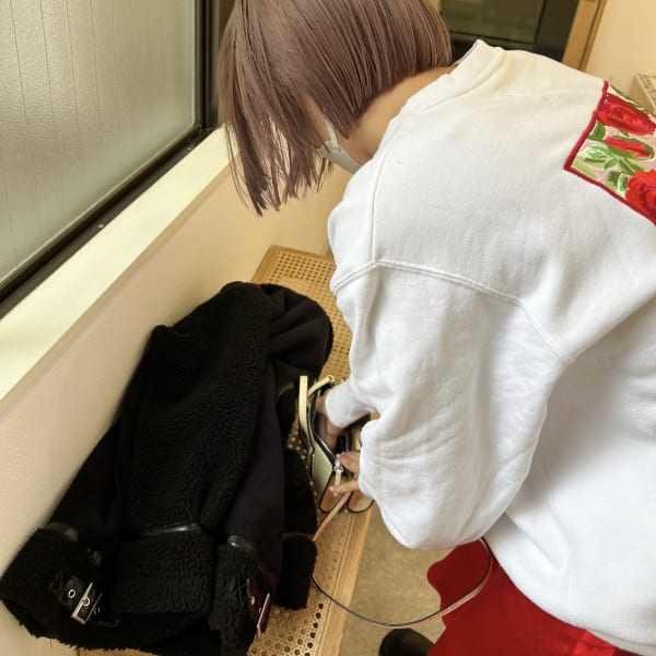 パツっとラインボブベージュこなれミディ20代30代