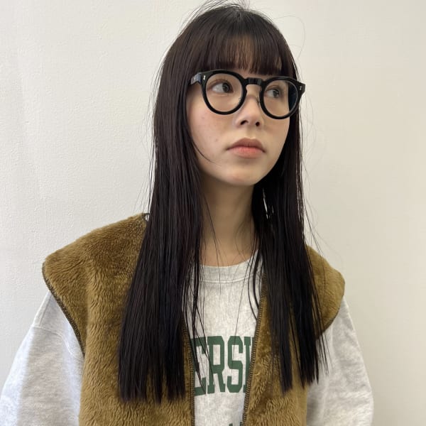 アンニュイなストレート_ナチュラルカラー_20代30代