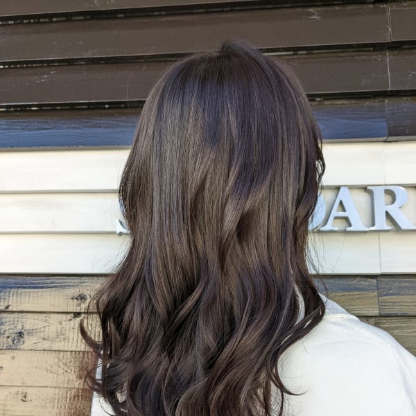 韓国風巻き髪ロングヘア