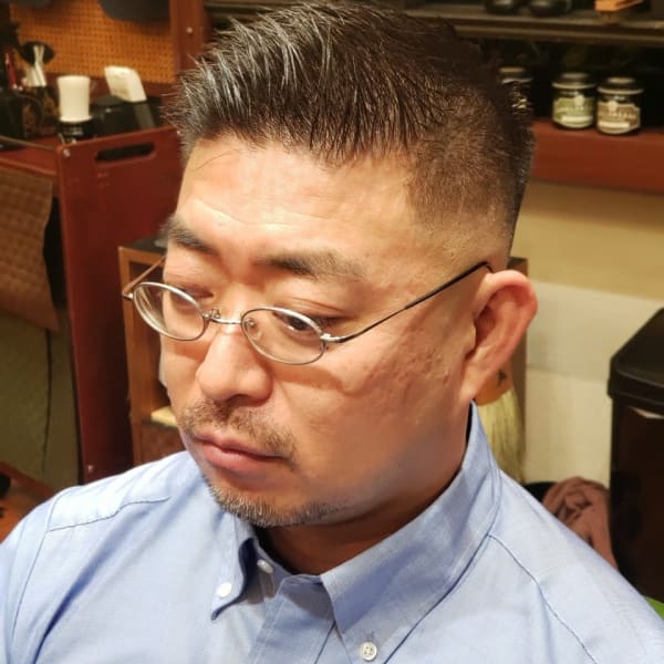 MEM`S HAIR スキンフェードカット 黒髪スタイル