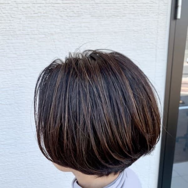 白髪ぼかしハイライト　ショート|ult hair salon