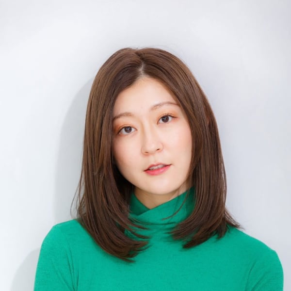 【鎖骨ミディアム×グレーベージュ】