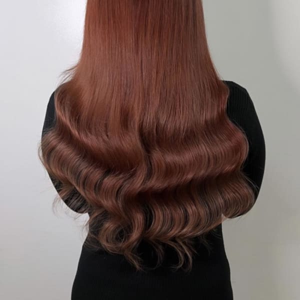 レッド系カラー