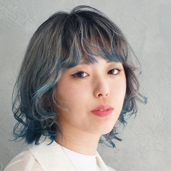 ワンポイント裾カラー