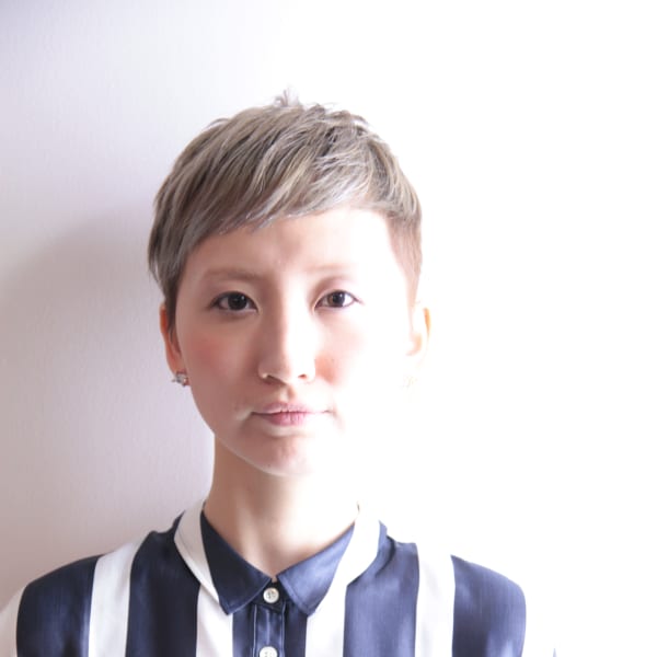 グレーベリーショートスタイル