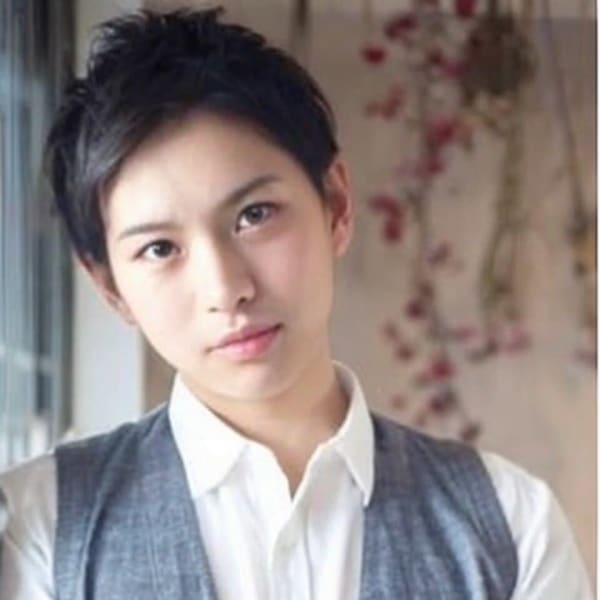 【銀座　有楽町】スーツ短髪ツーブロック束感モテる黒髪　流行|Shell Bear 銀座店 髪質改善・トリートメント・ヘッドスパ 【シェルベアー】