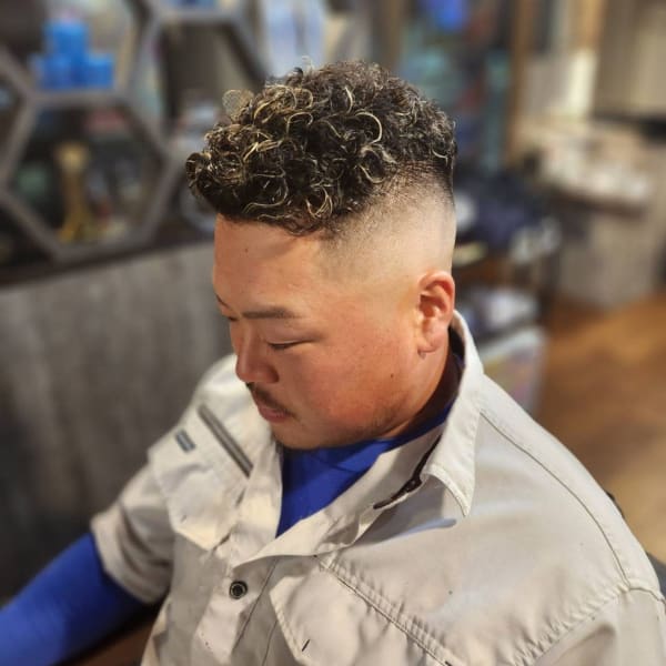 ［男前カットコース］スキンフェード・パーマ　