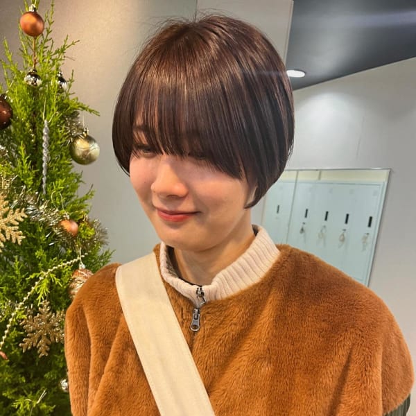 マッシュショート×ベージュブラウン
