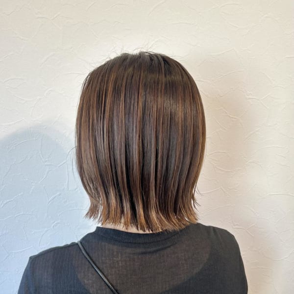 大人のまとまる縮毛ボブ