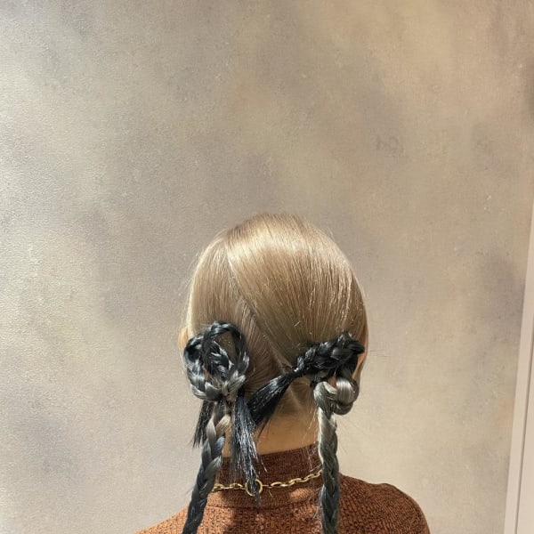 結婚式お呼ばれヘア/ルーツカラー/ハイトーンアレンジ/石川町