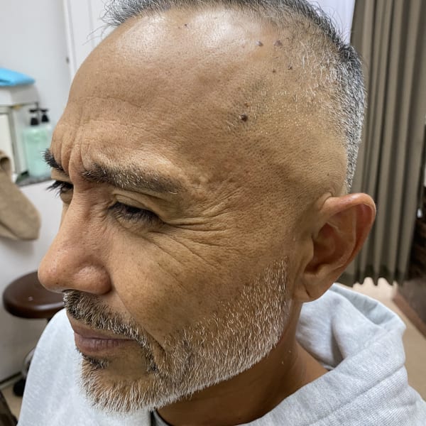 スキンフェード×パートスタイル