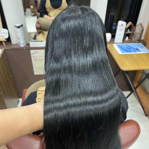 ヘアカラー/髪質改善トリートメント