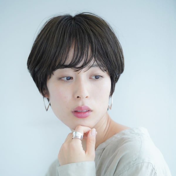 ショートボブ