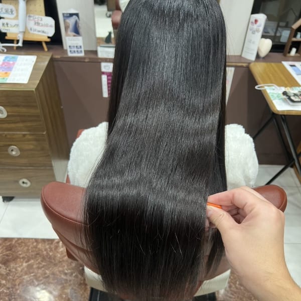 ヘアカラー/髪質改善トリートメント