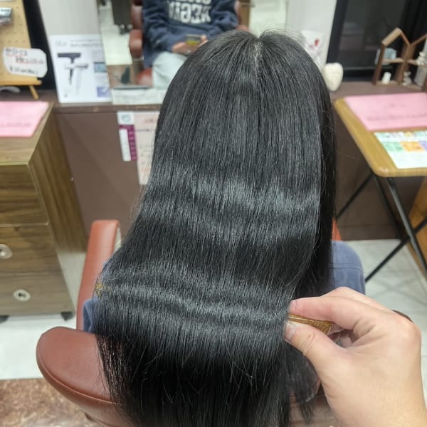 ヘアカラー/髪質改善トリートメント