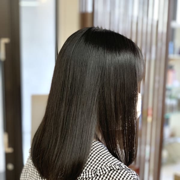 20代30代40代髪質改善トリートメント艶感ストレート透明感|QUALIS 上福岡店