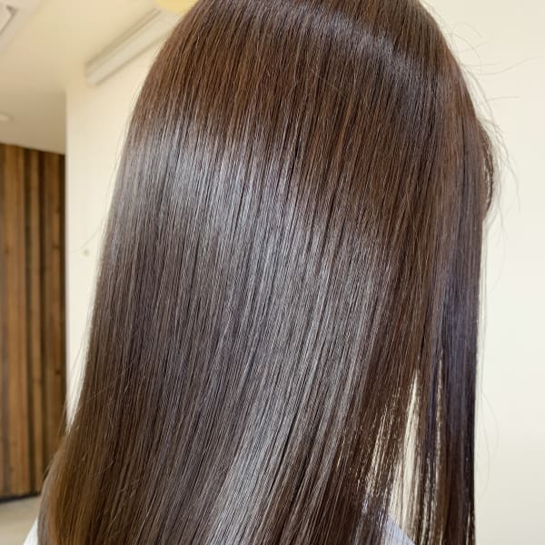 30代40代50代髪質改善ストレートトリートメント艶髪ロング|QUALIS 上福岡店