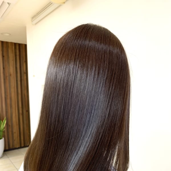 30代40代50代髪質改善ストレートトリートメント艶髪ロング|QUALIS 上福岡店