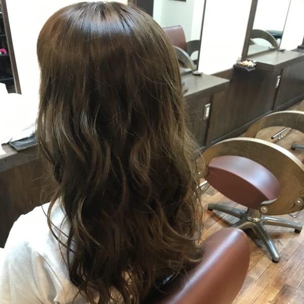 リッジの効いたウェーブヘア|Piece of Hair