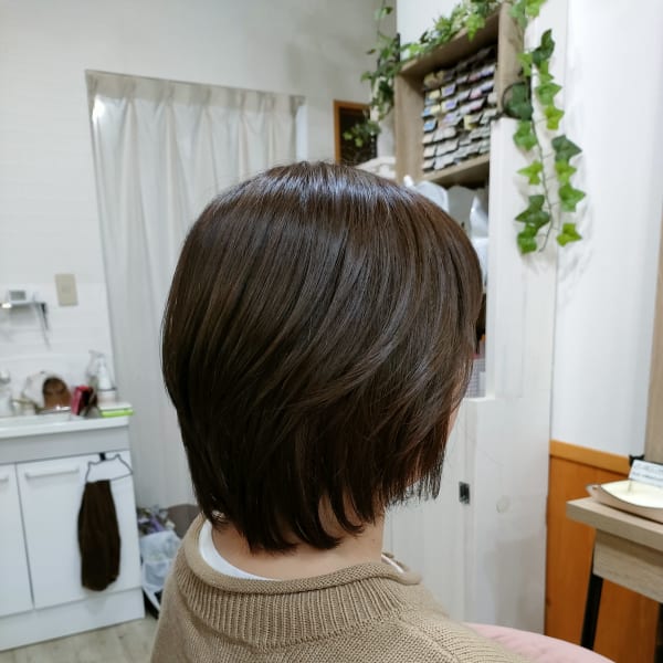短すぎず軽すぎずなショートレイヤーです