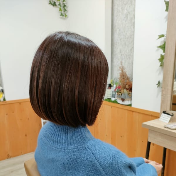 ノンジアミンカラー　白髪染め　丸みのあるボブ|猫と三日月