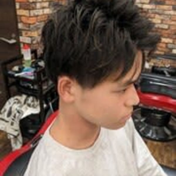 ツーブロックx7:3風