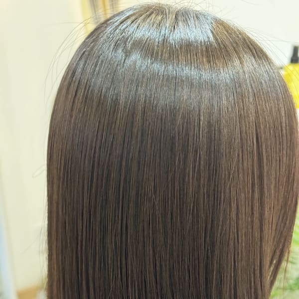 切りっぱなしボブ