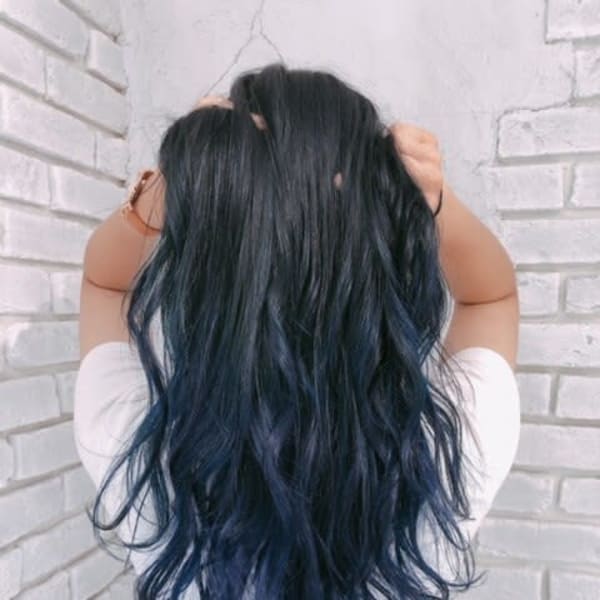 グラデーションビタミンブルー