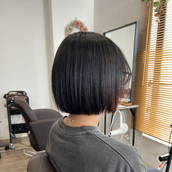 外国人風ストレートボブ