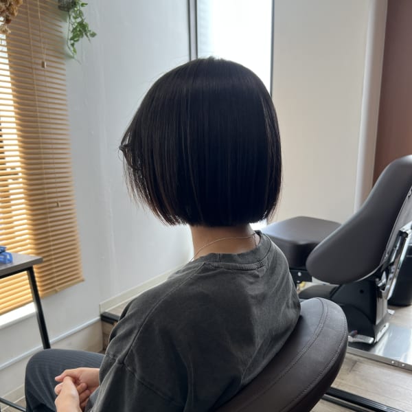 外国人風ストレートボブ