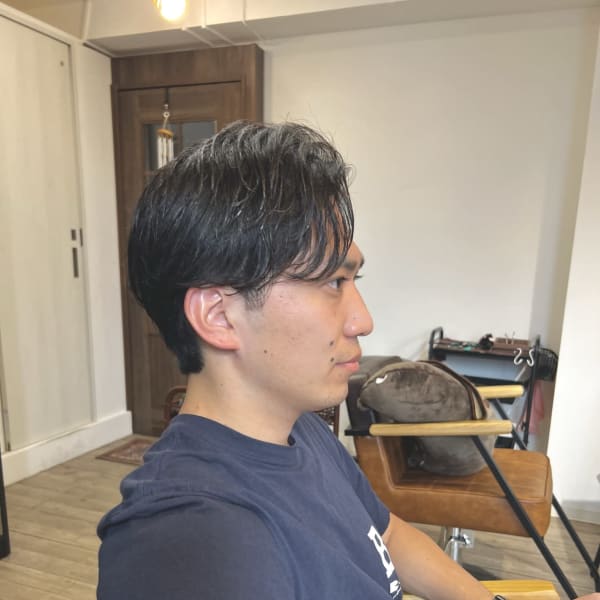 ショートヘア×毛流れパーマ