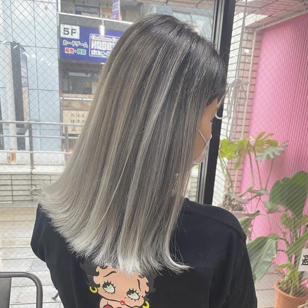 バレイヤージュロングシルバーレイヤー所沢入間