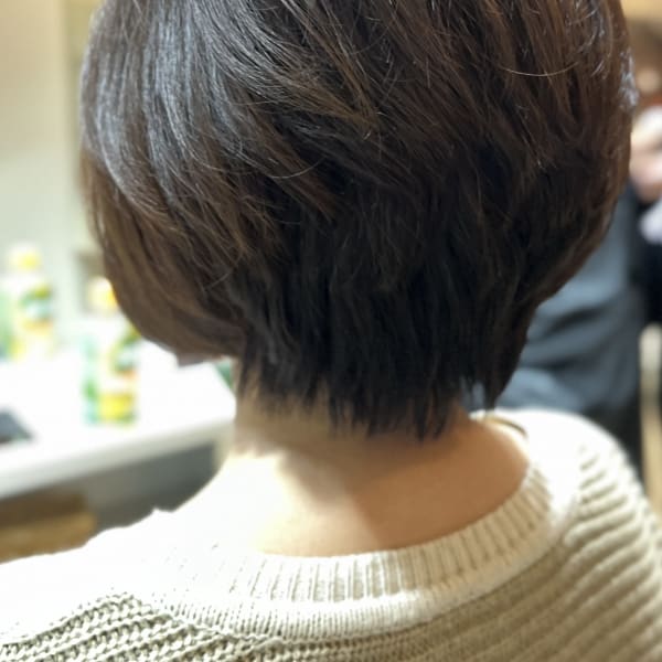 ショートボブ