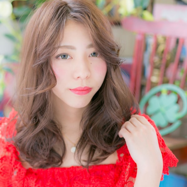 外国人風!大人ロンググラマラス グレージュアッシュ