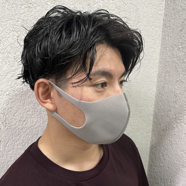 メンズ色気センターパートパーマツーブロック所沢入間