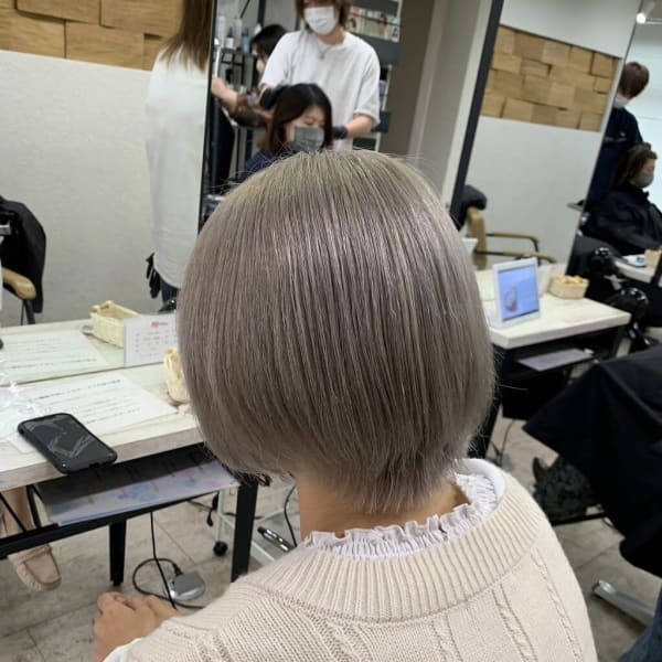 ミルクティーグレージュショートボブ10代20代30代所沢