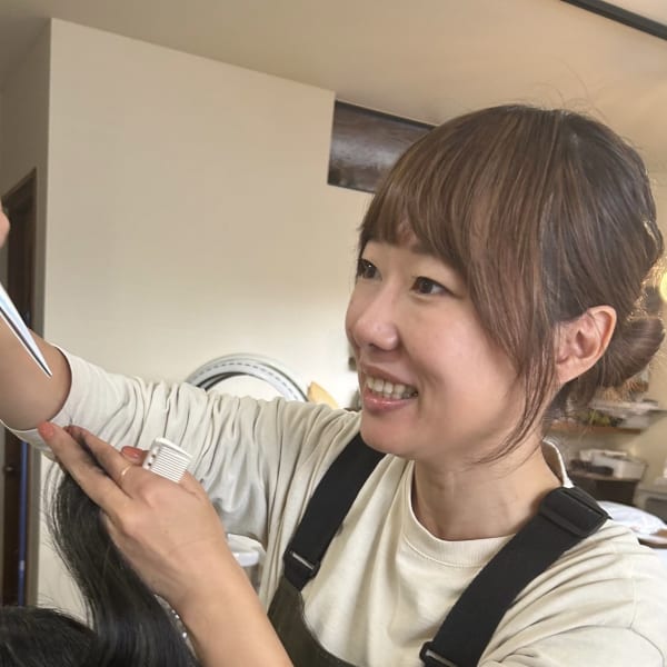 pass.hair salon【パスヘアーサロン】のスタッフ紹介。pass.hair salon  Mariko