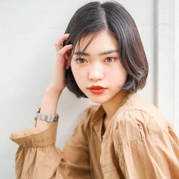 福岡小倉黒髪ミニボブ顔回りレイヤーカット