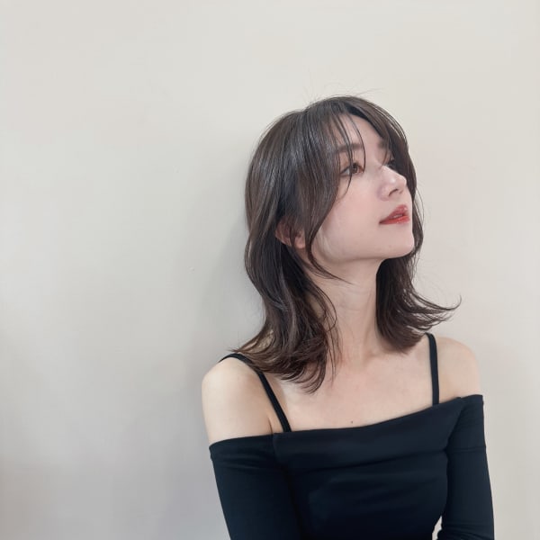 大人韓国くびれレイヤーミディアム|ALICe by AFLOAT