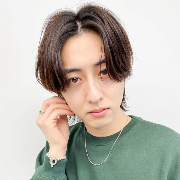 毛流れハンサムショートセンターパートメンズ黒髪爽やか|QUALIS 赤塚店