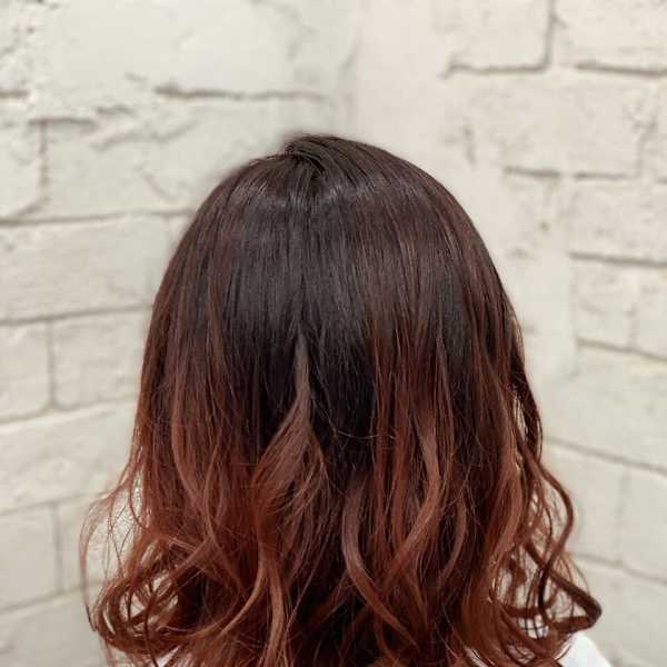 ビビットレッドグラデーションカラーミディアム所沢