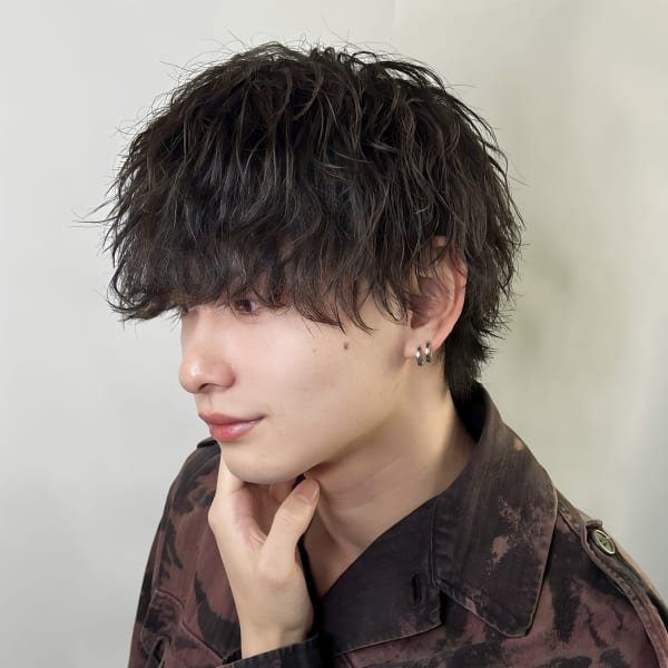 縦落ちツイスパ ラウンドウルフ