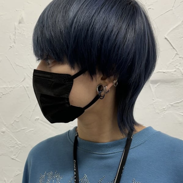 マッシュウルフ女子メンズカット