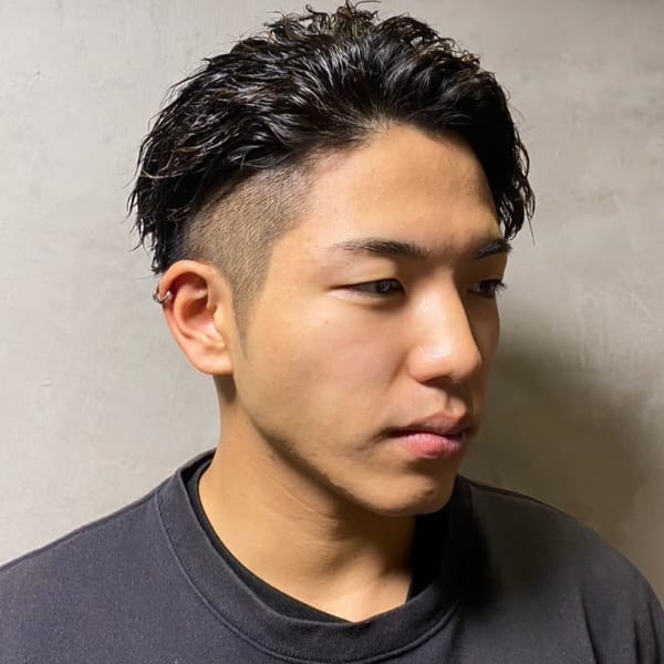 アップバング　ツイストパーマ　ツーブロック