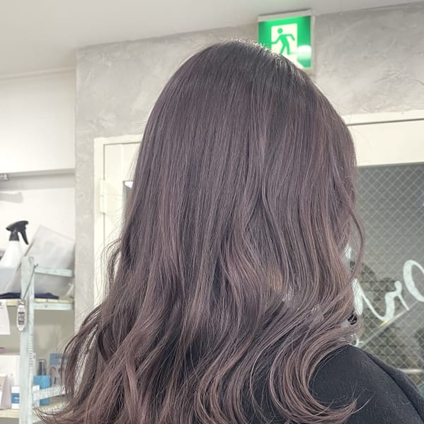 ラベンダーピンク寒色系カラーボブくびれ韓国20代30代40代