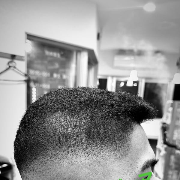 パンチパーマ|メンズサロン OMURA