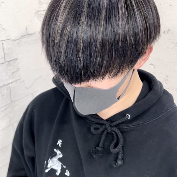 20代30代メンズアッシュグレージュケアブリーチ【上野】