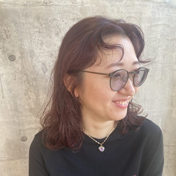 30代人気/ピンクベージュ/パーマ風スタイリング|SARA Beauty Sight 春日店