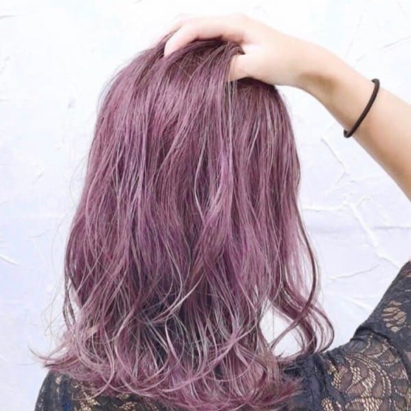 大人人気ブリーチカラー